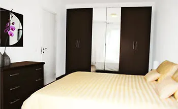 Nino Residence Milano 0*,  İtalya